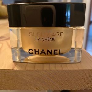 CHANEL Sublimage- La Creme